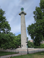 fort green 2 monument